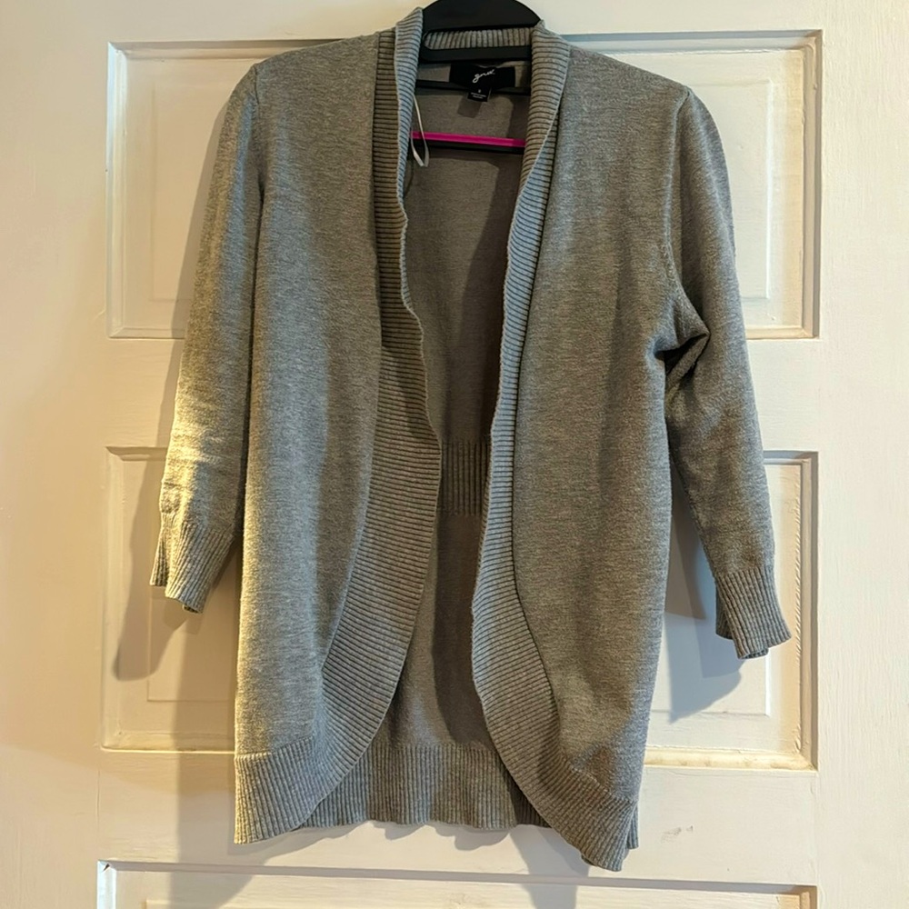 1/4 sleeve grey cardigan